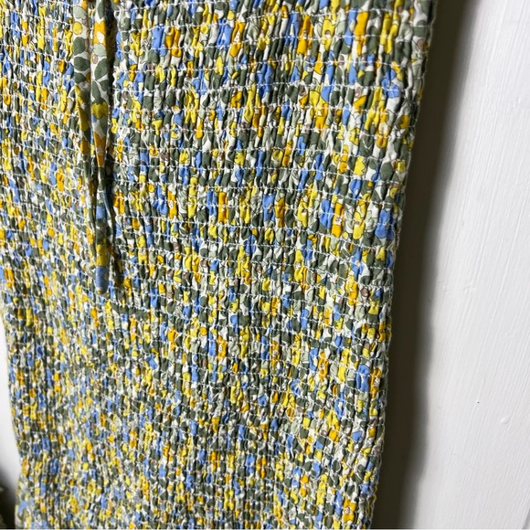 Storia Floral Smocked Dress - Picture 10 of 16